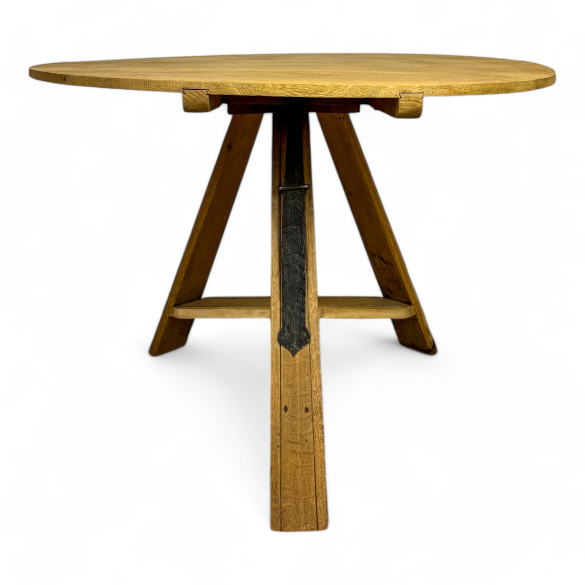 Tilt Top Cricket Table