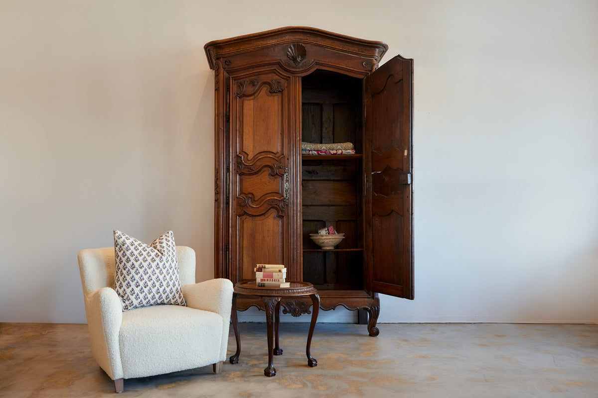 Armoire